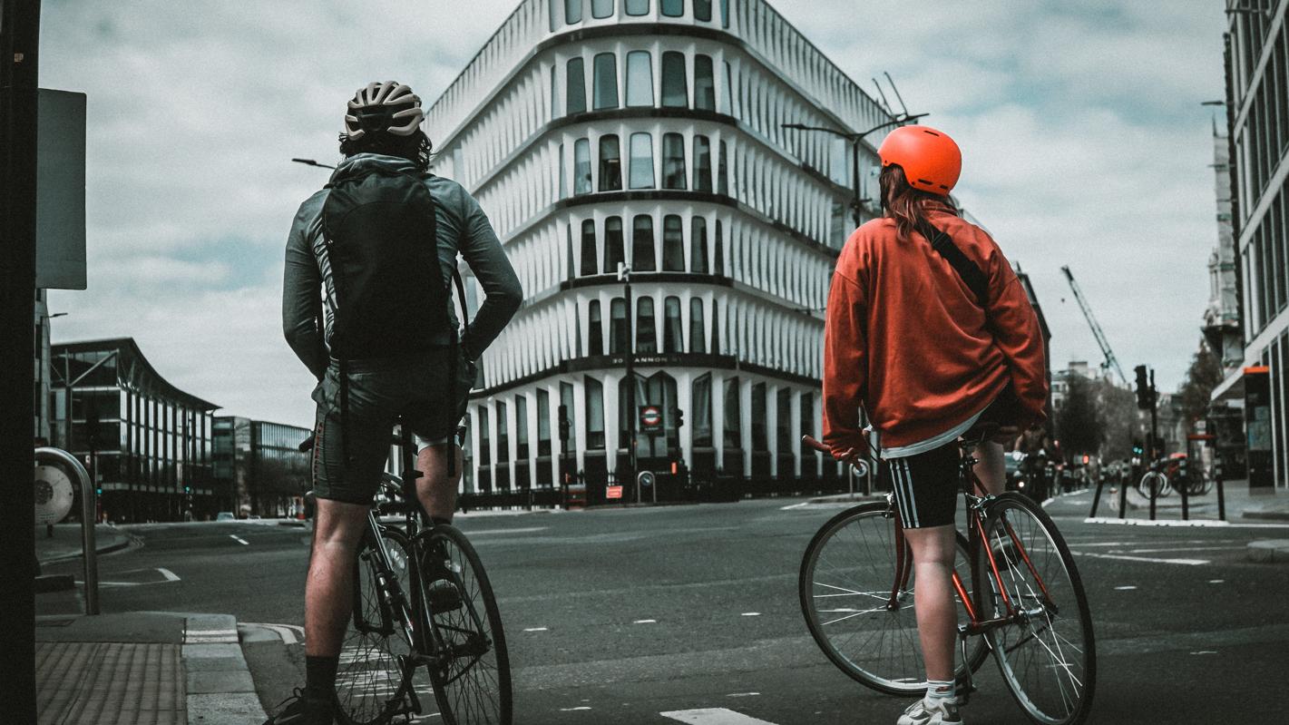 Choose the Perfect Commuter Bike Helmet: A Comprehensive Guide